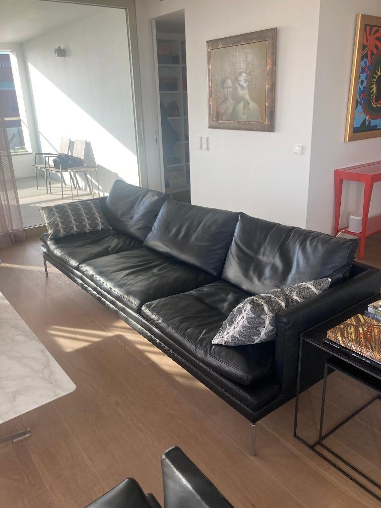 Design driezit zetel Zanotta William zwart leer – als nieuw, Huis en Inrichting, Zetels | Zetels, Zo goed als nieuw, Rechte bank