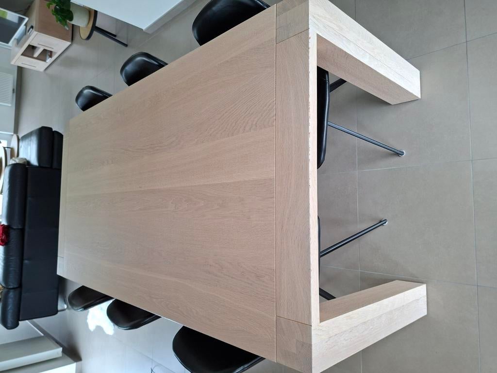 Zware eettafel lichte eik, Ophalen, Gebruikt