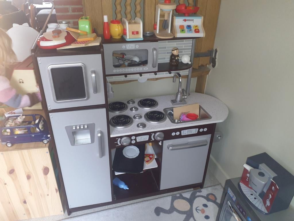 Speelkeuken met enorm veel toebehoren, Kinderen en Baby's, Ophalen, Speelkeuken