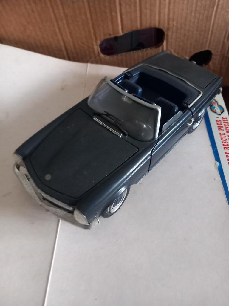 Mercedes 280 sl, Ophalen