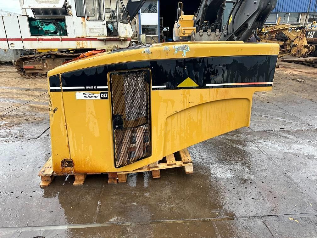 Cat 950 G II engine cover, Gebruikt