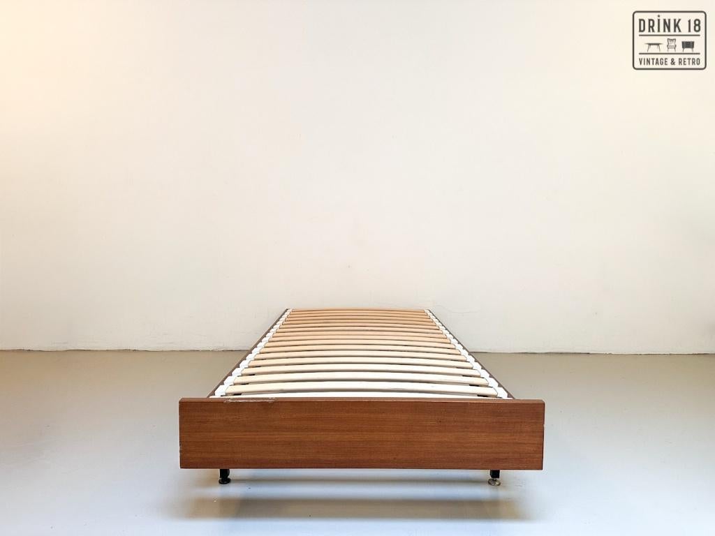 Vintage - Éénpersoonsbed, Ophalen