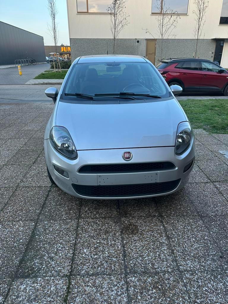 Fiat punto 2012 1.3 multijet diesel euro 5, Auto's, Fiat, Voorwielaandrijving, Euro 5, Stof, Particulier