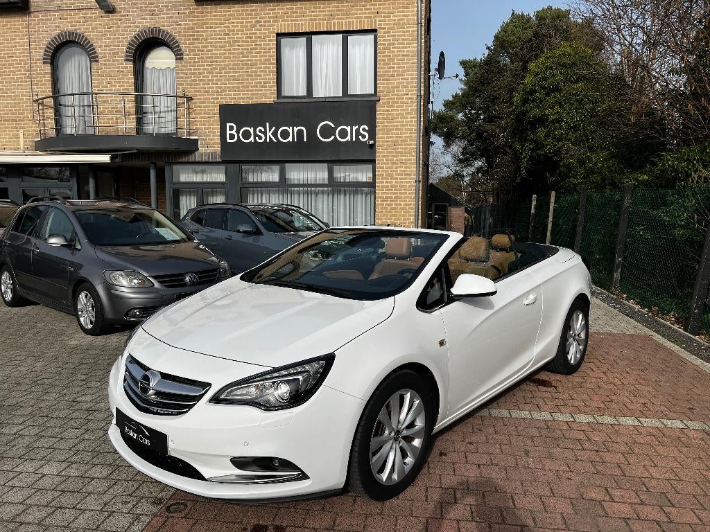 Opel Cascada 1.6i Turbo/M2018/60.000KM/FULL/12M GARANTIE, Autos, Opel, Achat, Entreprise, Boîte manuelle, Entretenue par le concessionnaire