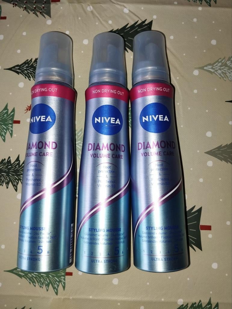 Nieuw nivea diamond care volume styling mousse, Ophalen of Verzenden