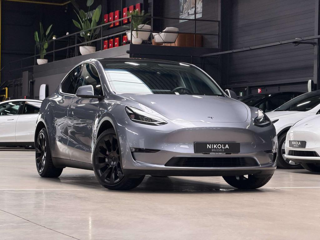 Tesla Model Y LONG RANGE - AWD - AUTOPILOT - TOW HOOK, Auto's, Zwart, 5 zetels, SUV of Terreinwagen, Zilver of Grijs