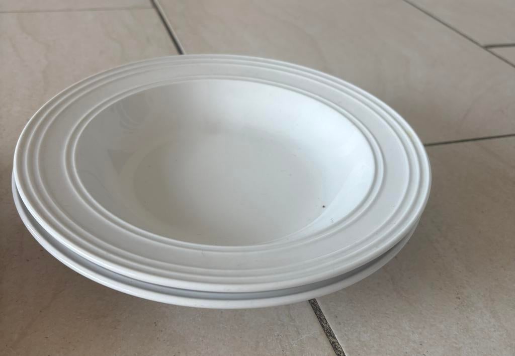 3 diepe witte borden, Enlèvement ou Envoi, Comme neuf, Assiettes(s)