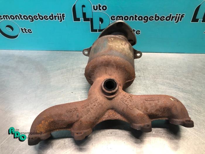 Catalyseur d'un Volkswagen Caddy (Caddy 04-), Volkswagen, -, 3 mois de garantie, Utilisé