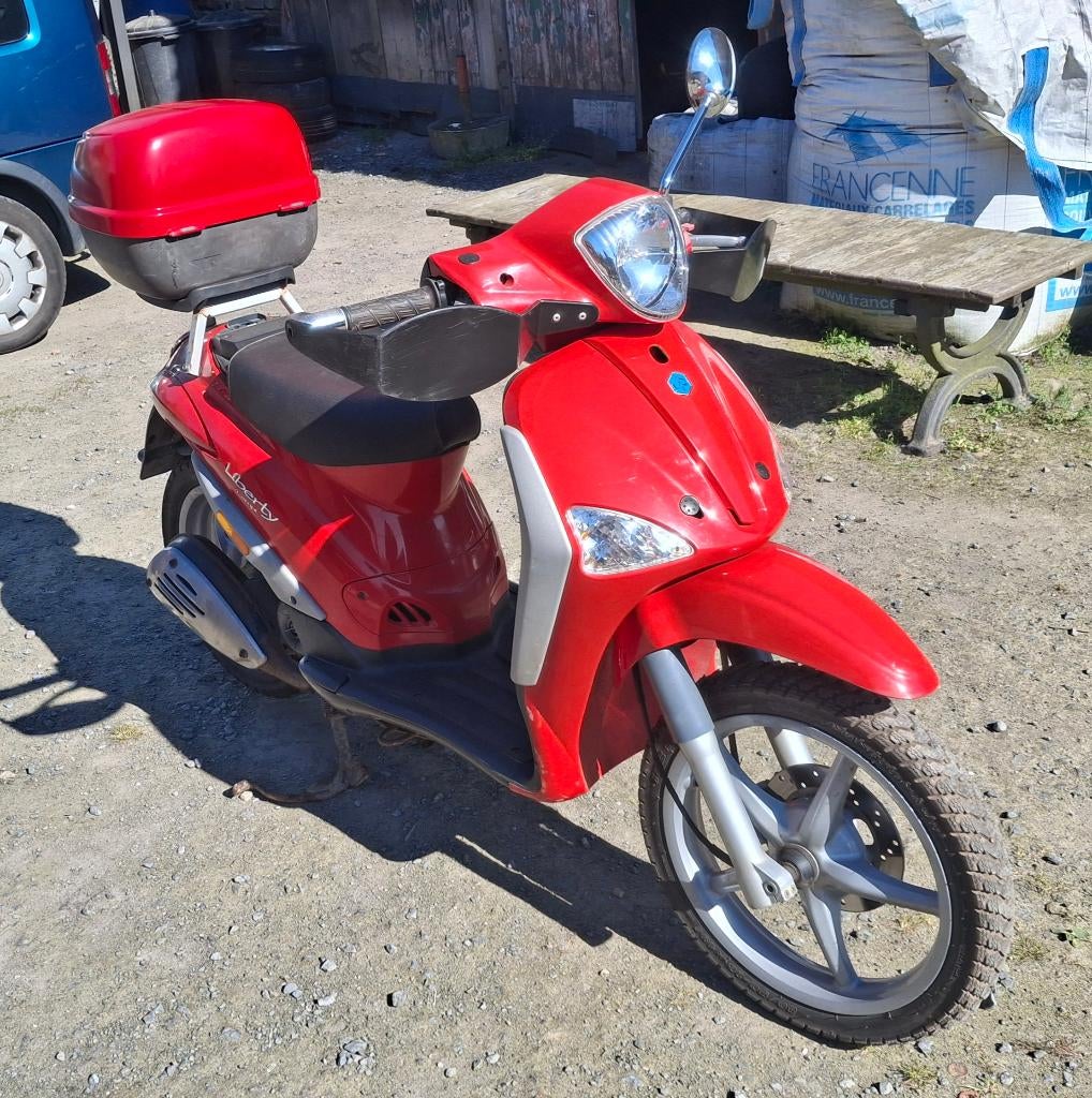 Scooter piaggio liberty, Vélos & Vélomoteurs, Scooters | Piaggio, Autres modèles, 49 cm³, Comme neuf, Enlèvement