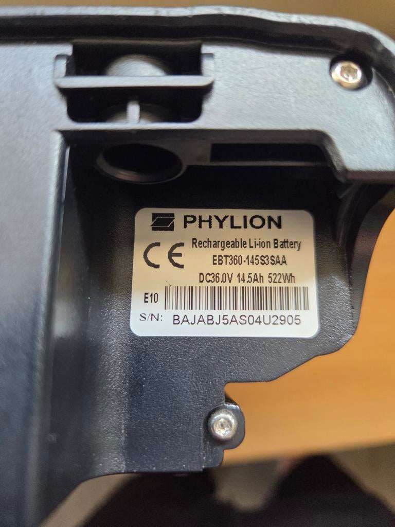 Te koop stella Accu +lader weinig gebruikt, Fietsen en Brommers, Ophalen