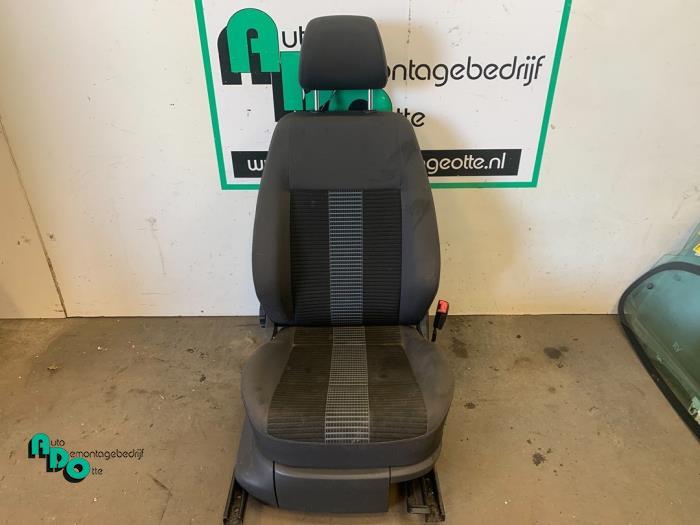 Siège droit d'un Volkswagen Caddy (Caddy 10-), Volkswagen, -, 3 mois de garantie, Utilisé