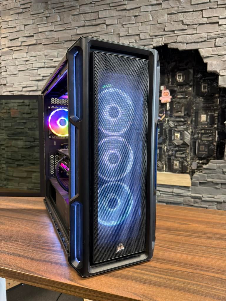 PC-GAMER, Computers en Software, Computerbehuizingen, Ophalen, Zo goed als nieuw