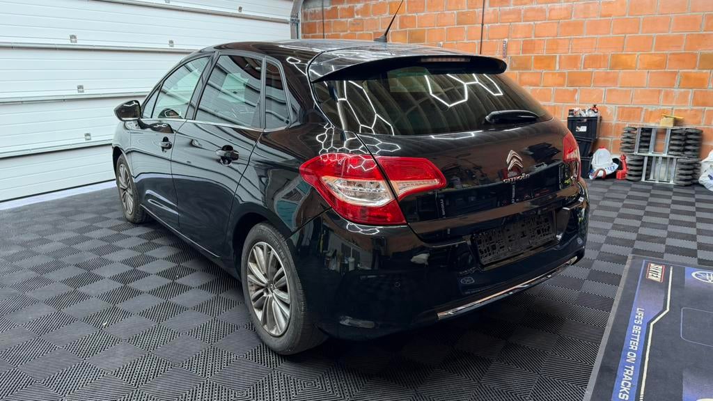 CITROEN C4 1.6 116.000KM  TRES PROPRES, Auto's, Euro 5, Stof, Zwart, Zwart
