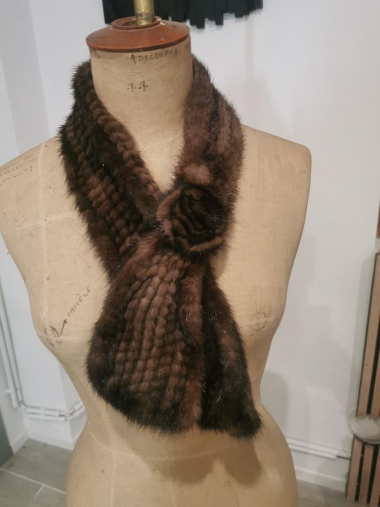 Écharpe vintage en vison véritable avec rosace décorative, Vêtements | Femmes, Enlèvement ou Envoi, Écharpe