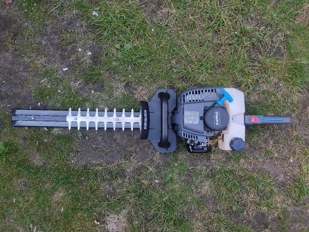 Gamma heggenschaar, Ophalen, Zo goed als nieuw, Benzine, Gamma