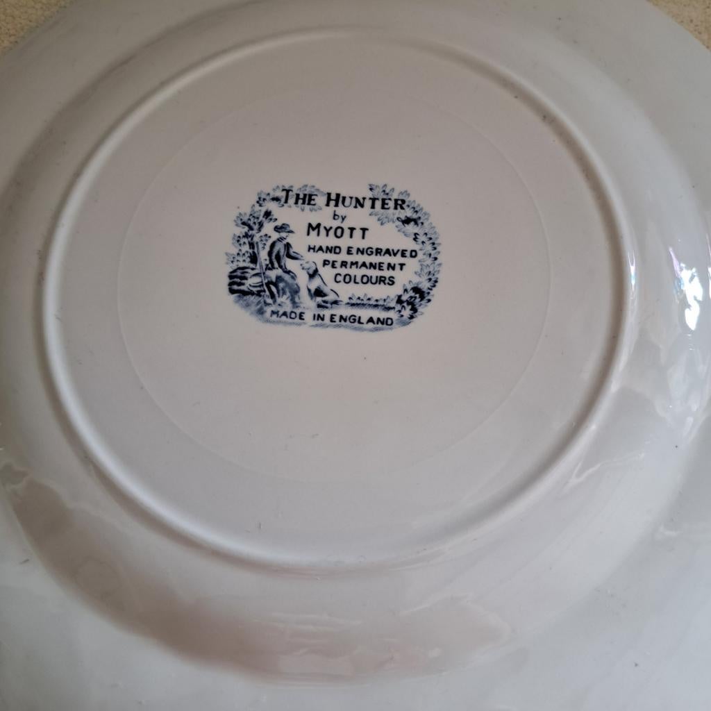 Bord met jacht tafereel, Ophalen