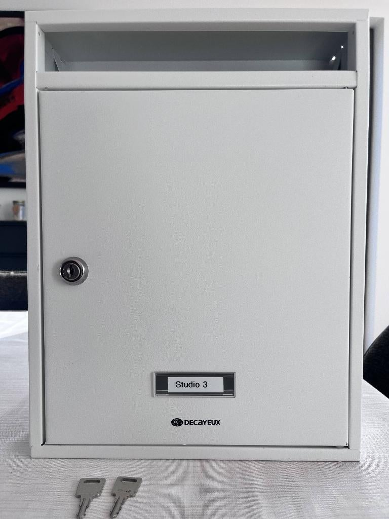 BOÎTES AUX LETTRES - TB ETAT, Enlèvement, Utilisé, Acier, Murale