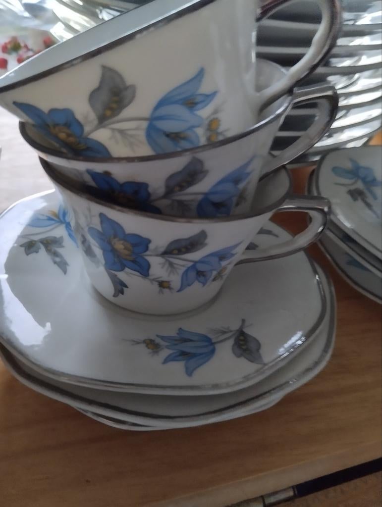 Retro blauwe 12 delige koffietassen La porseliane Belgique, Ophalen of Verzenden