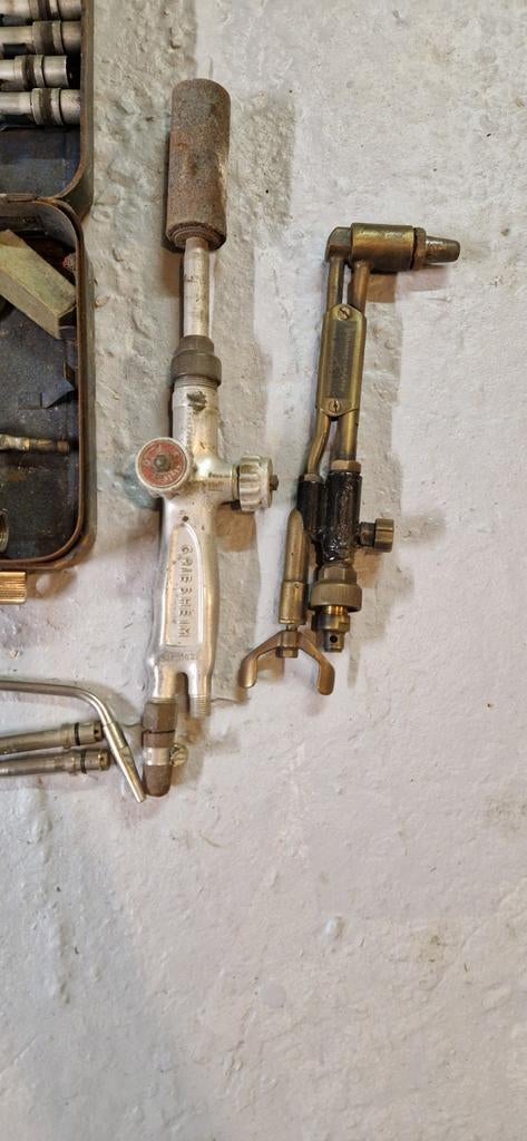 Chalumeau, Enlèvement, Comme neuf