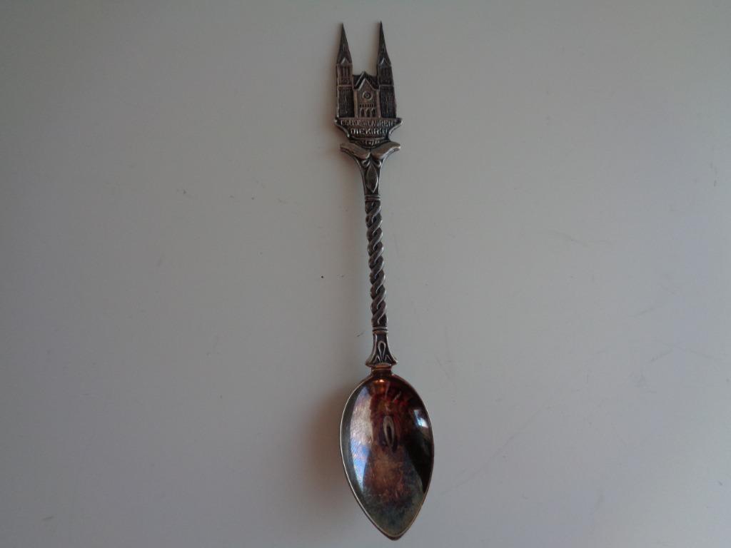 Cuillère souvenir Eglise ST Laurent Diekirch. Vintage., Antiquités & Art, Enlèvement ou Envoi