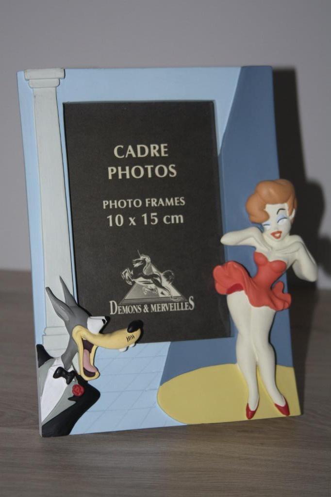 Demons & Merveilles photo cader  20cm hoog (voor foto 10x15), Collections, Enlèvement ou Envoi, Utilisé, Film, Ustensile