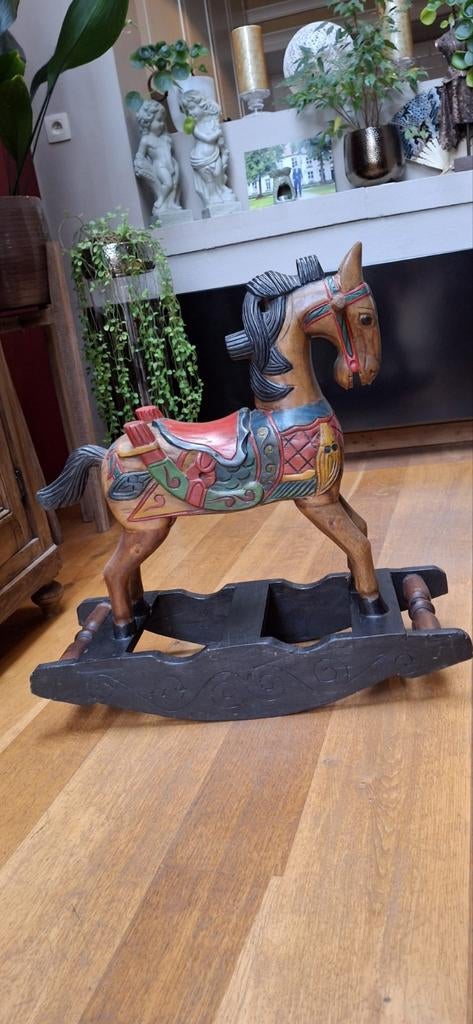 Retro massief houten schommelpaard, Ophalen