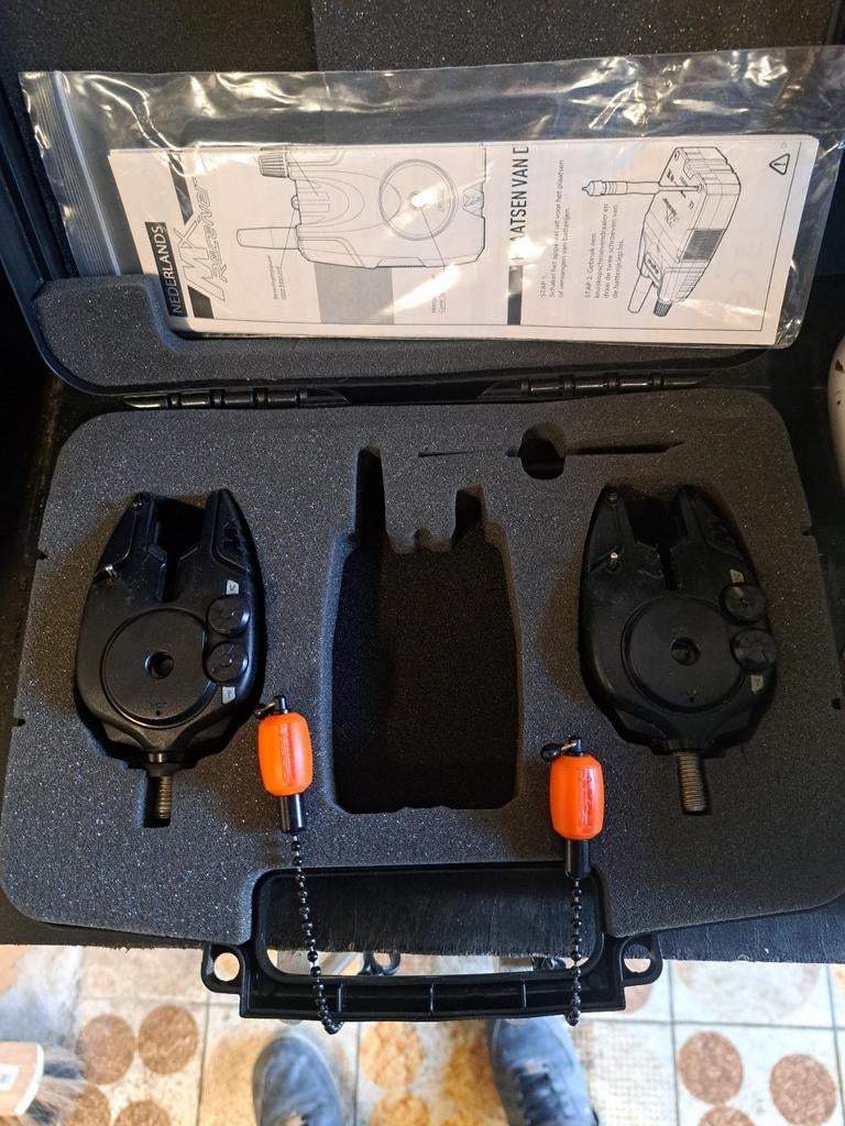 2 x fox mx met 2 fox bobbins, Watersport en Boten, Hengelsport | Karpervissen, Ophalen