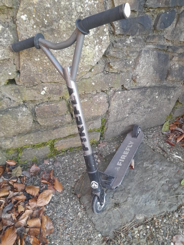 Trottinette freestyle, Vélos & Vélomoteurs, Enlèvement, Utilisé