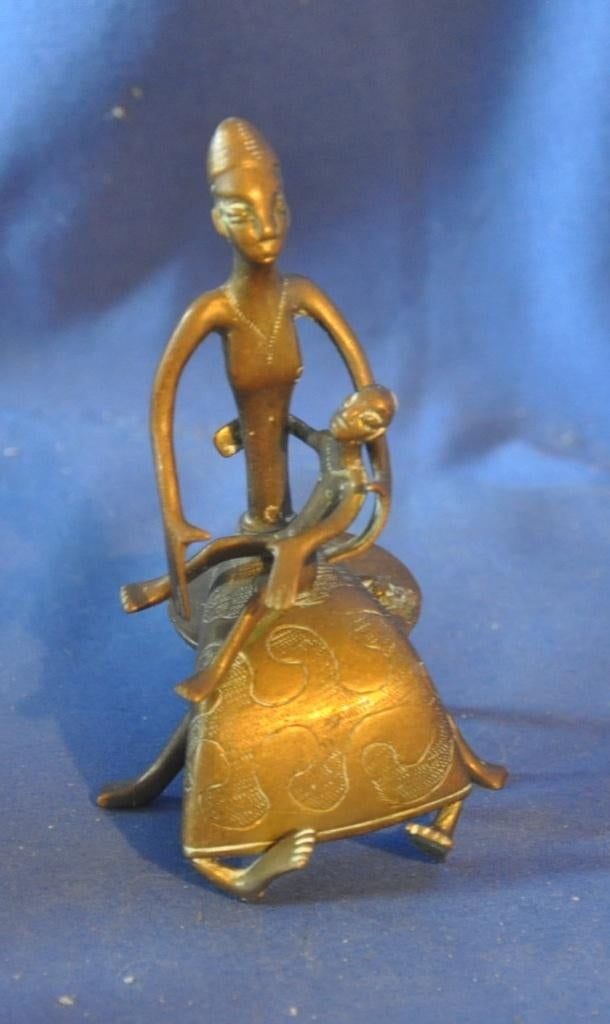 sculpture africaine en bronze femme et l'enfant, Antiquités & Art, Enlèvement ou Envoi, Bronze