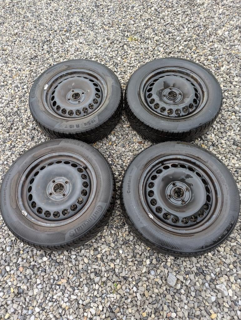 4 Pneus Hiver + 4 Jantes - 150€, Autos : Pièces & Accessoires, Pneus & Jantes, Enlèvement