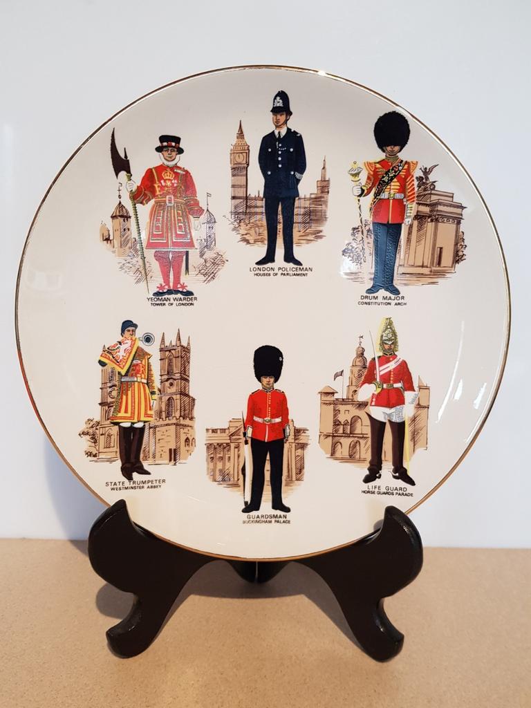 Sierbord porselein met meest belangrijke Engelse locaties, Ophalen of Verzenden