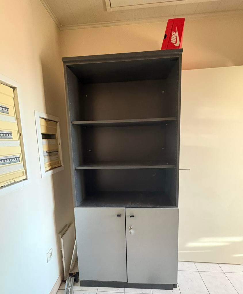 URGENT : doit partir aujourd’hyi, Enlèvement, Comme neuf