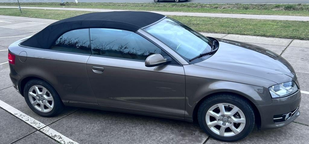 Audi A3 Cabrio, Auto's, Audi, Voorwielaandrijving, Stof, Beige, 4 cilinders