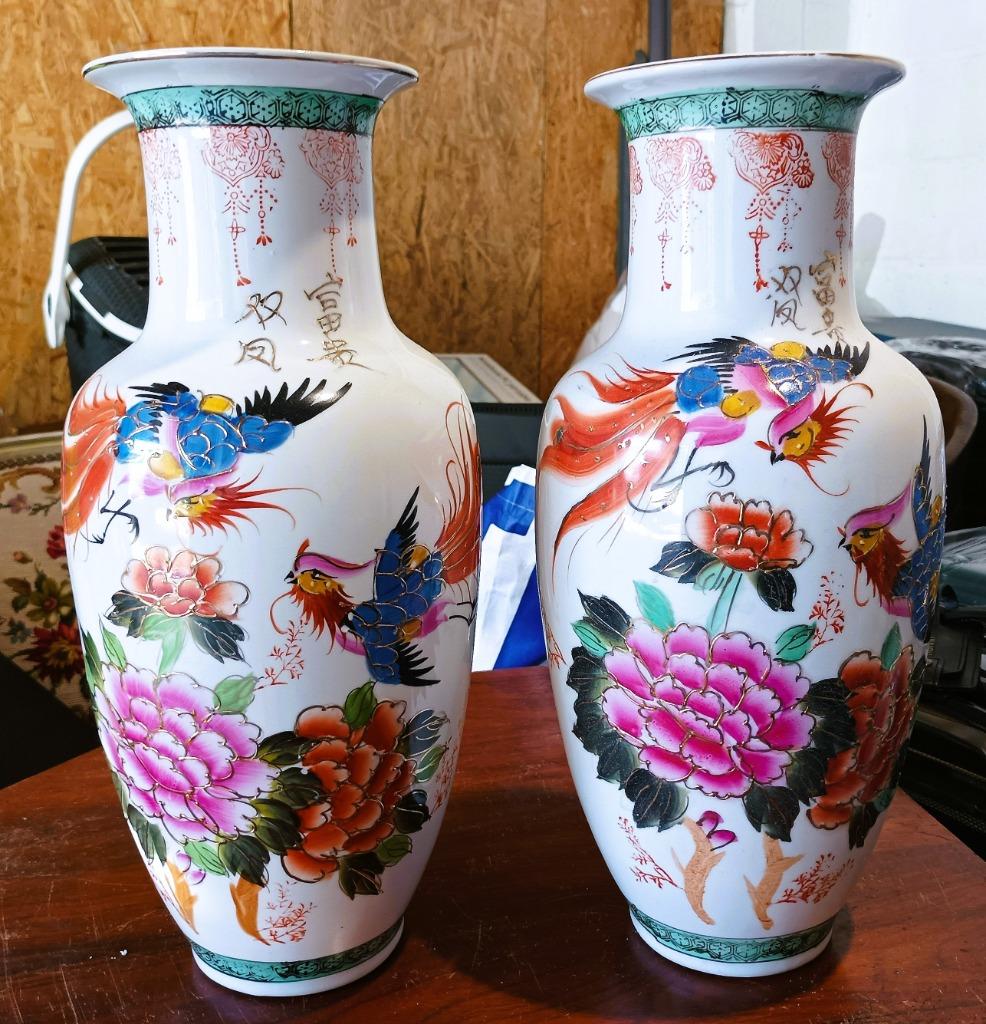 2 grands vases chinois, vendus ensemble ou séparément, Maison & Meubles, Poterie ou Porcelaine, Comme neuf, Enlèvement, Blanc