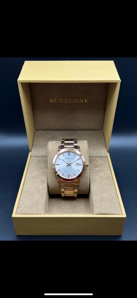 Montre burberry, Enlèvement, Comme neuf