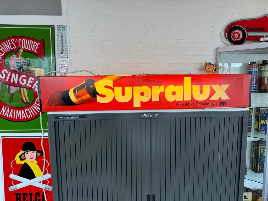 Boîte à lumière publicitaire Supralux Paint, Enlèvement, Utilisé, Table lumineuse ou lampe (néon)