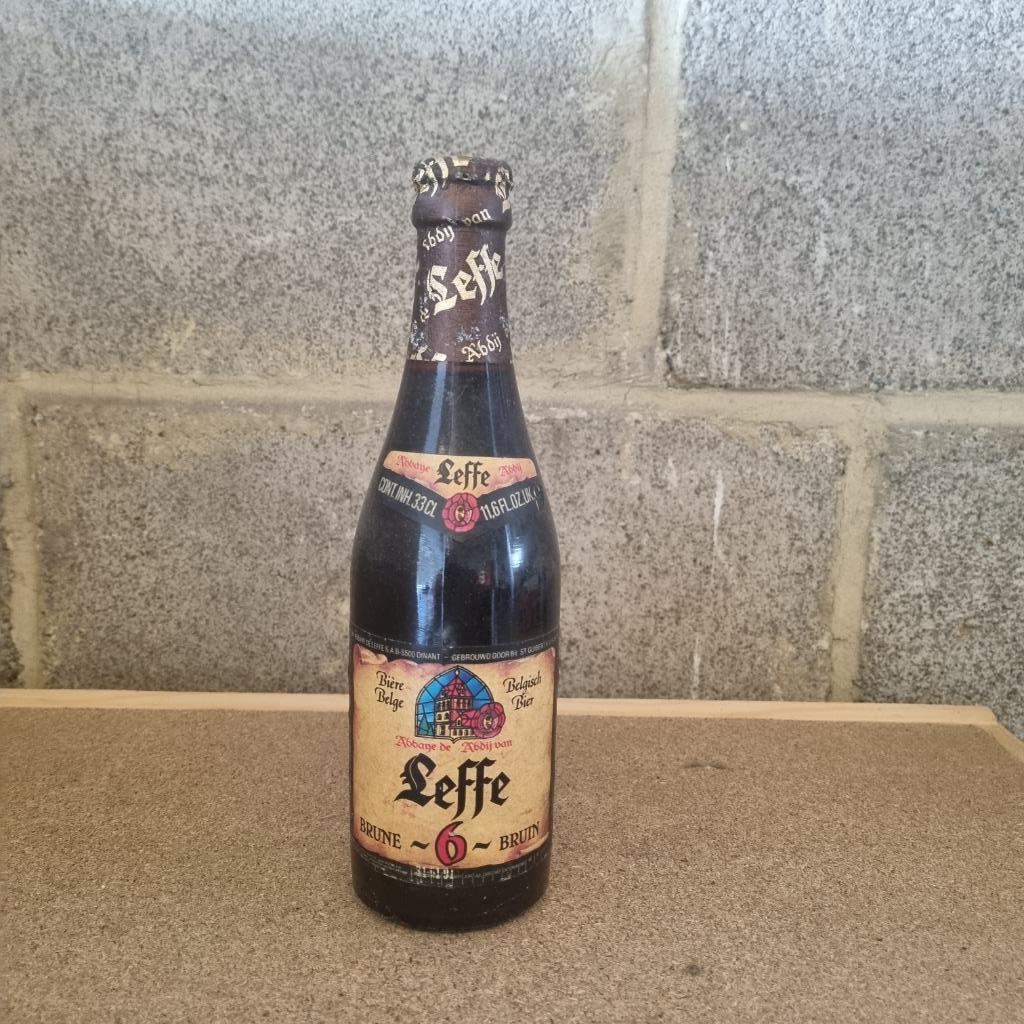 Bouteille de bière Leffe brune -6- bruin, Collections, Enlèvement ou Envoi, Utilisé, Bouteille(s), Leffe