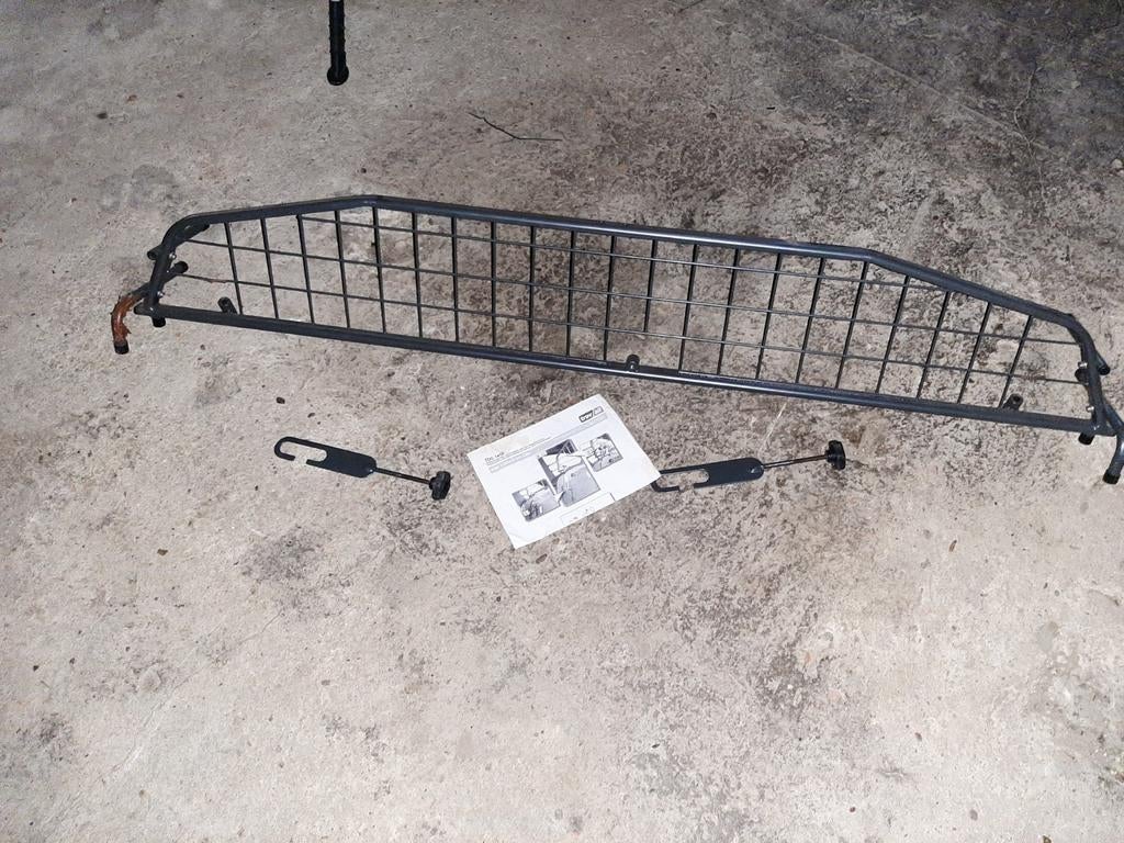 Travall Metalen Hondenrek BMW Touring F31, Auto diversen, Hondenrekken, Ophalen of Verzenden, Gebruikt