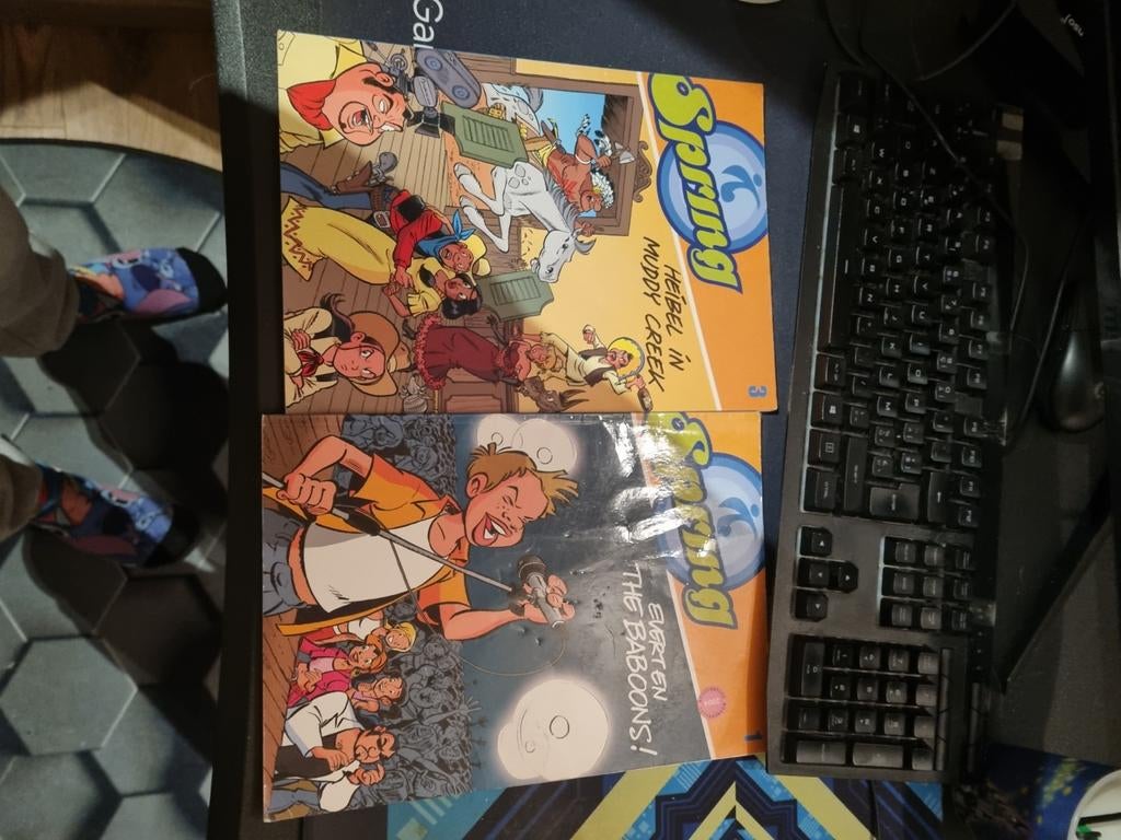 2 strips Spring, Ophalen