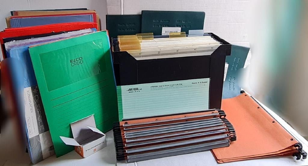 LOT Steekmappen en Hangmappen in Elba box, Ophalen of Verzenden, Gebruikt