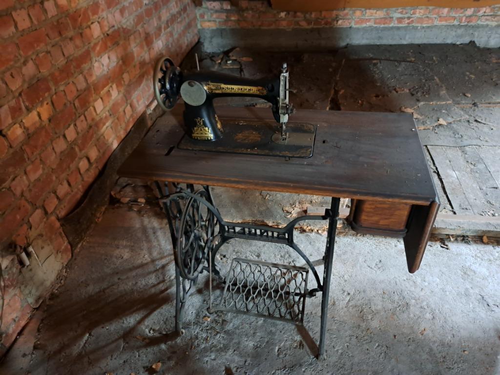 Machine à coudre Singer, Antiquités & Art, Antiquités | Machines à coudre, Enlèvement