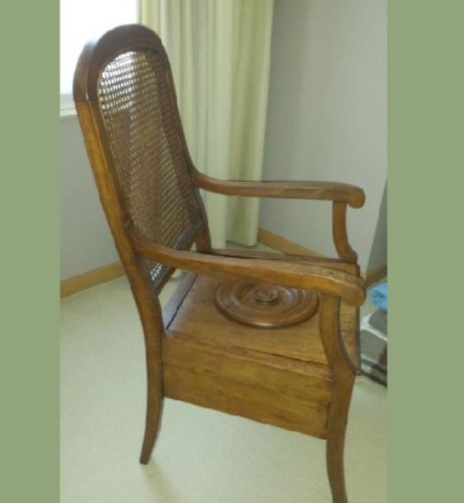 Fauteuil de toilette Louis Philippe, Antiquités & Art, Enlèvement