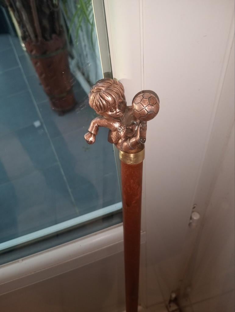 Canne ( footballeur), Divers