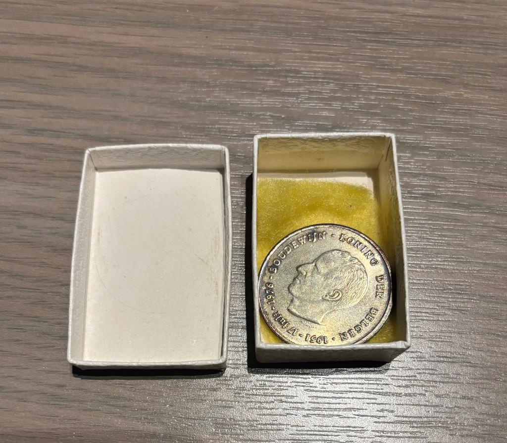 Zilveren munt Boudewijn Koning der Belgen, Ophalen of Verzenden