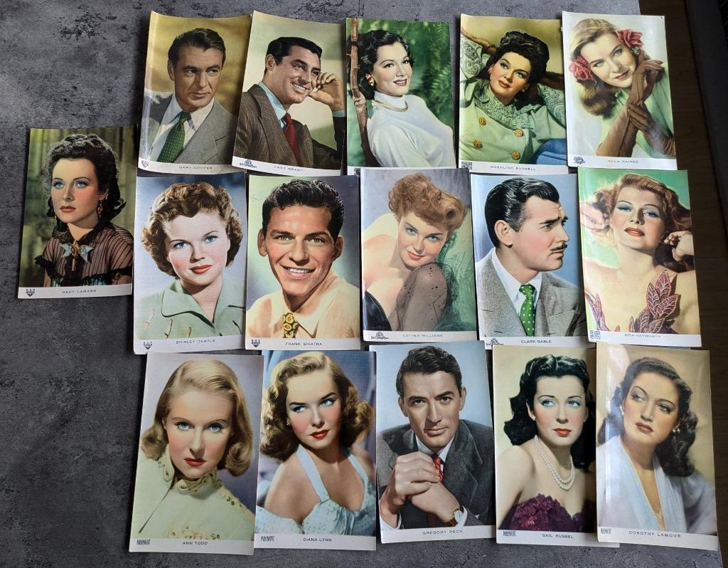 VICTORIA CHOCOLADE FILMSTERREN 50S 16X  JAREN 50 POSTKAARTEN, Verzenden