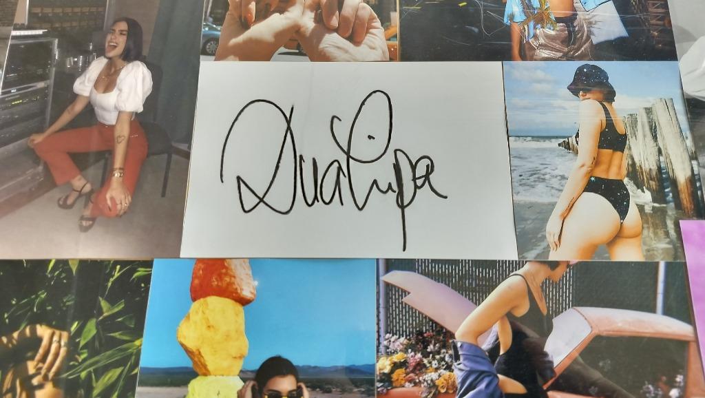 Cadre de collage de photos DUA LIPA, objet de collection rar, Collections, Musique, Artistes & Célébrités, Comme neuf, Affiche, Œuvre d'art ou Peinture