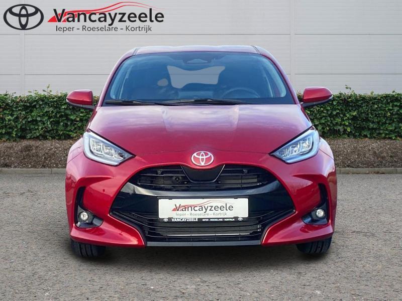 Toyota Yaris Iconic+Hi-techpack+cam+nav+sen, Automaat, USB, 116 pk, Overige brandstoffen