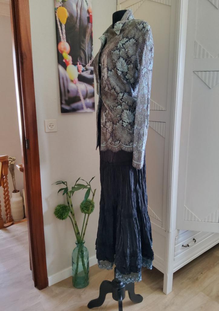 Jupe en dentelle + chemisier en dentelle Piano... 38/40/42, Piano dolce carlotta, Enlèvement ou Envoi, Gris, Vêtements de nuit