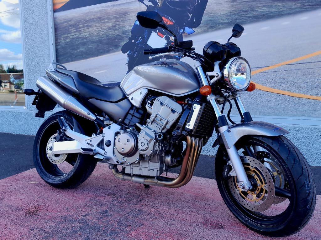 HONDA CB 900 HORNET Garantie 1 ou 2 ans MOTOSD, 4 cilinders, Bedrijf, 900 cc, Meer dan 35 kW