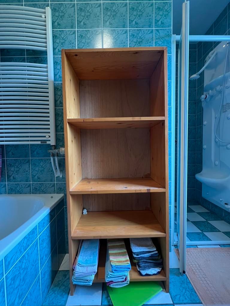 Étagère en bois rideau inclus, Maison & Meubles, Enlèvement, Comme neuf